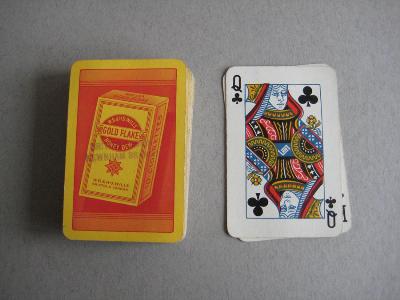 Wills Gold Flake Pack -  select me for a larger image