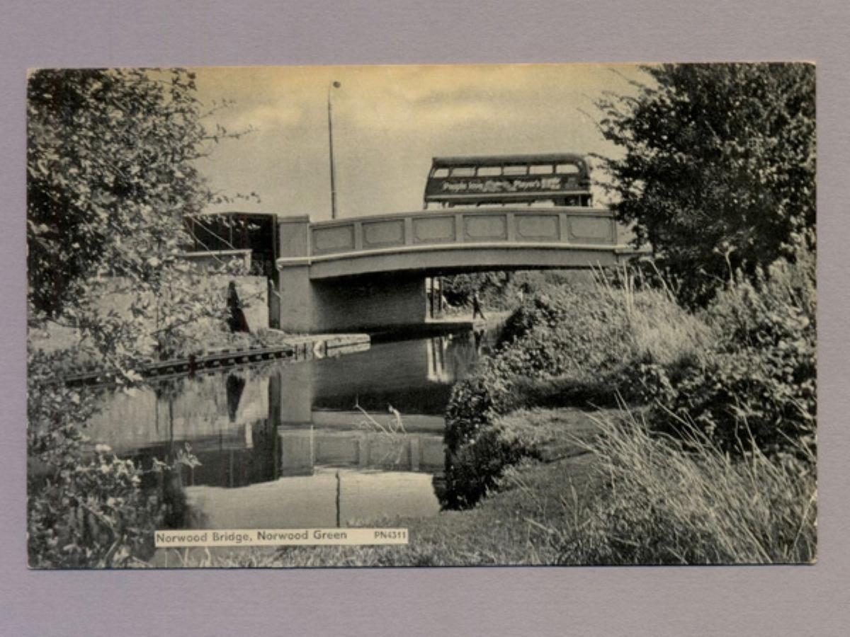 Norwood bridge -  select me for a larger image