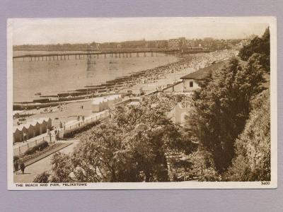 Suffolk - Felixstowe, Beach and pier