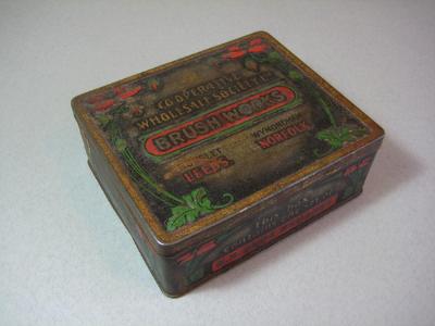 Shoe brush tin, CWS -  select me for a larger image