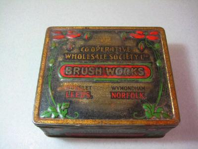 Shoe brush tin, CWS -  select me for a larger image