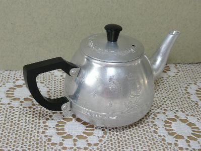 Festival of Britain Tea pot, Tower -  select me for a larger image