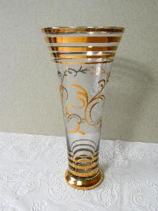 Tall drinks glasses -  select me for a larger image