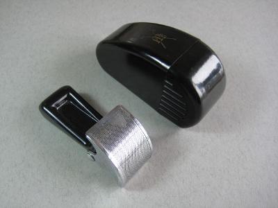 Wilkinson Dry Razor -  select me for a larger image