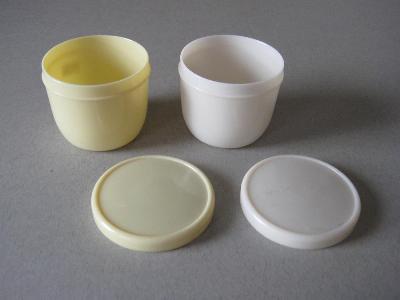 Butter pots, 2 colours -  select me for a larger image