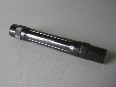 Syringe set, bakelite case -  select me for a larger image