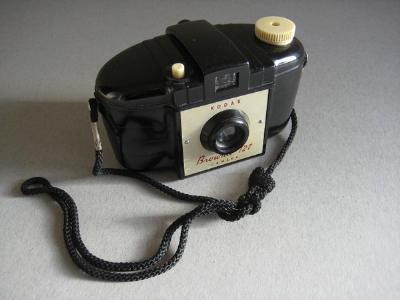 Kodak Brownie camera -  select me for a larger image