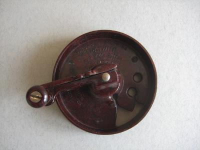 Rug wool cutters, 2 brands -  select me for a larger image