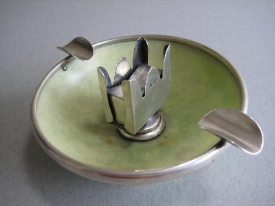 Smoking Related - 1926 silver mounted ashtray