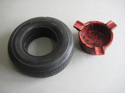 Firestone tyre ashtray -  select me for a larger image