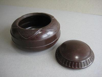 Tobacco humidor -  select me for a larger image