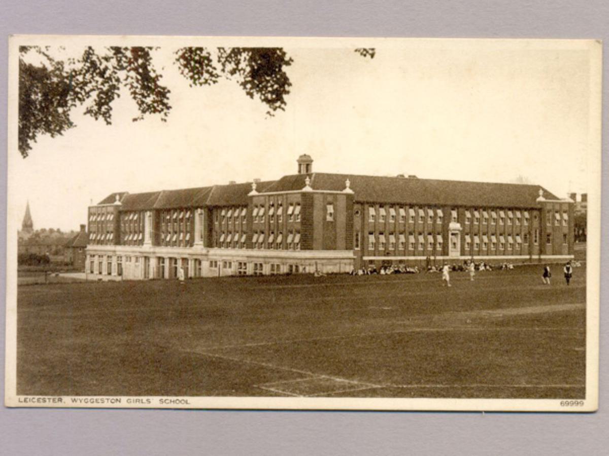 Wyggeston Girls School -  select me for a larger image