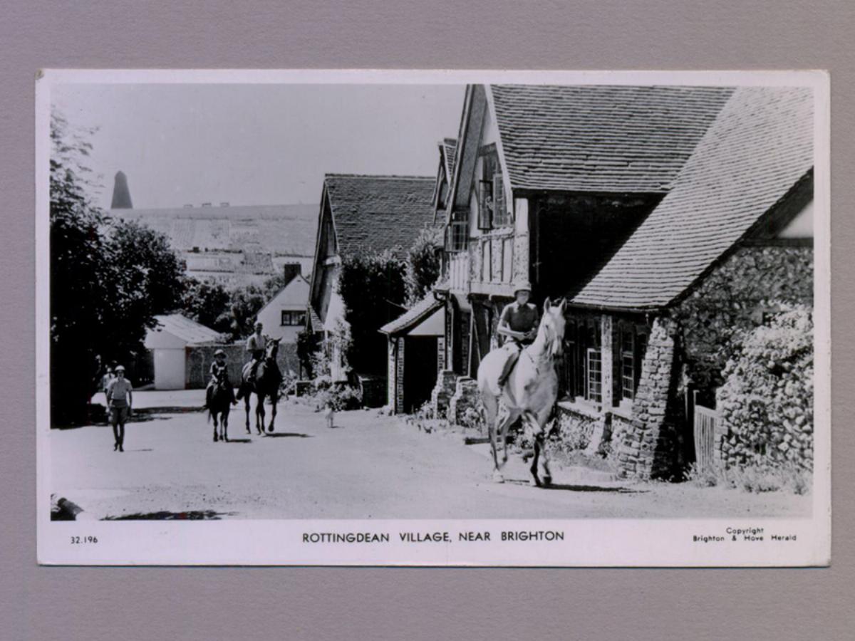 Rottingdean, Tudor Houses -  select me for a larger image