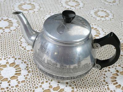 Festival of Britain Tea pot, Swan -  select me for a larger image