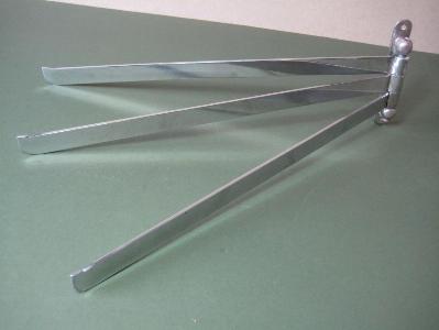 Chrome towel rail, 1930s -  select me for a larger image
